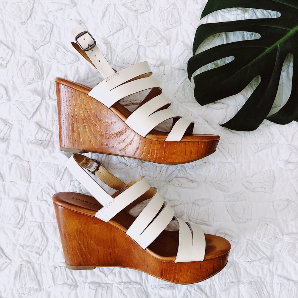 {Lucky Brand} Marinaa wedge sandal women’s size 6